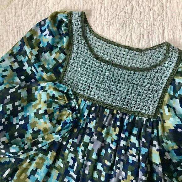 Green Print Blouse Sz M/L - Picture 7 of 8